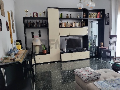 Foto Appartamento in Via Molassana 34, Genova Molassana di 85 m² in vendita
