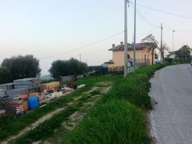 Foto Terreno residenziale in contrada San Martino, Colonnella di 1500 m²