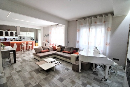 Foto Appartamento in via ferdinando magellano, Martinsicuro Centro