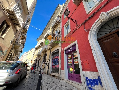 Foto Locale commerciale in Via Marconi, Campobasso Centro Storico di 45 m²