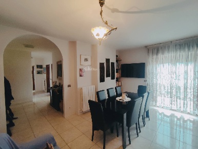 Foto Appartamento in via san carlo, Grottammare Centro di 90 m² in vendita