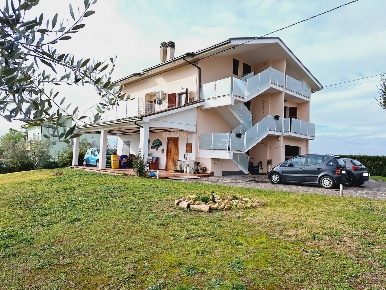 Foto Villa unifamiliare in contrada montetinello 25, Monteprandone