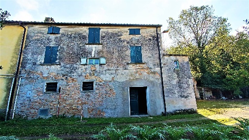 Foto Rustico in contrada piane santi 15, Massignano di 210 m² con 5 locali