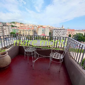 Foto Appartamento in CORSO RICCI, Savona Oltreletimbro, Santa Rita di 90 m²