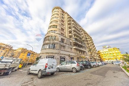 Foto Appartamento in Piazza Di Ponte Lungo, Roma Re di Roma di 86 m²