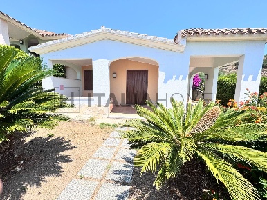 Foto Villa a schiera in Via Vespucci, Muravera di 70 m² con 3 locali