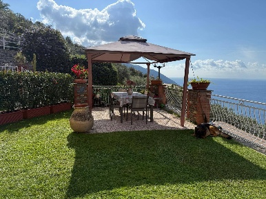 Foto Case semi ndipendenti a Recco Megli Alta, Ageno, Faveto di 111 m²