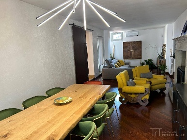 Foto Appartamento in Via Campagnola, Bergamo Campagnola di 215 m²