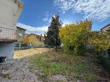 Foto Casa indipendente in via Antonio locatelli, Seriate di 150 m²