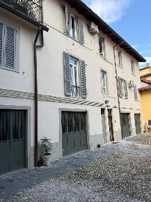 Foto Appartamento in Piazza Pontida, Bergamo Centro di 90 m² con 3 locali
