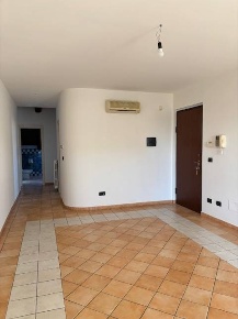 Foto Appartamento a Castagnole Piemonte Centro di 75 m² con 3 locali
