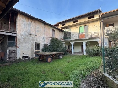 Foto Rustico a Rovato Duomo di 265 m² con 11 locali in vendita