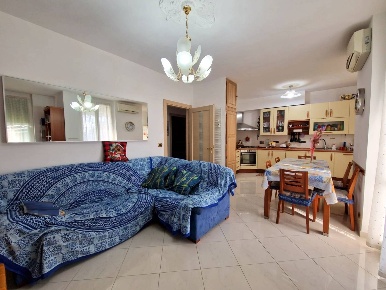 Foto Appartamento in Via Gaetano Salvemini, Genova Pra' di 75 m² in vendita