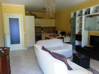 Foto Appartamento in via carnia, San Benedetto del Tronto di 75 m²