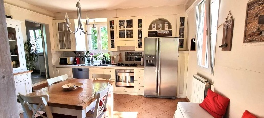 Foto Appartamento in Via lame 372, Castel Maggiore di 100 m² con 6 locali