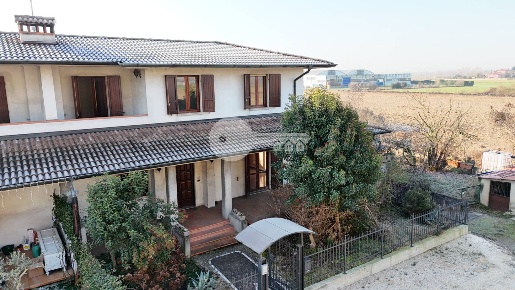 Foto Case semi ndipendenti in Via Ghislandi, Roncadelle di 250 m²