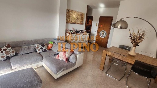 Foto Appartamento a Cascina Centro di 88 m² con 4 locali in vendita