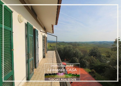 Foto Appartamento a Cerreto Guidi Centro di 150 m² con 6 locali in vendita