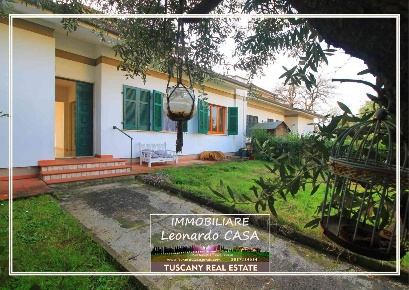 Foto Appartamento a Vinci di 150 m² con 6 locali in vendita