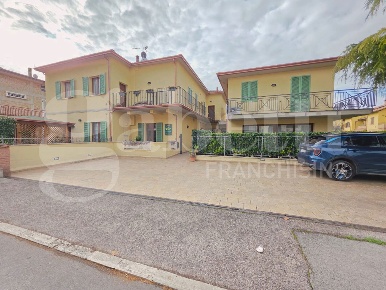 Foto Appartamento in Via GIOVANNI PIAN DEL CARPINE 1, Assisi di 71 m²