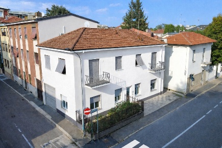 Foto Appartamento in Via giacomo leopardi sc, Legnano Legnarello di 75 m²