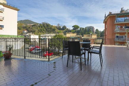 Foto Appartamento in Via Sant'Alberto, Genova Sestri Ponente di 90 m²