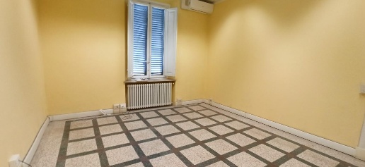 Foto Ufficio a Lucca Piazza Napoleone - San Michele di 20 m² con 1 locali