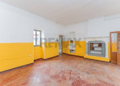 Foto Appartamento in VIA VIGNOLA 5, Somma Lombardo Centro di 73 m²