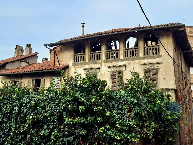 Foto Rustico in Via Della Consolata, Chieri Centro Storico di 750 m²