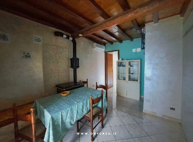 Foto Casa indipendente in Bassano Romano, Bassano Romano di 52 m²