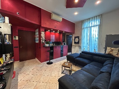 Foto Appartamento in Via Alessandro Volta 60, Legnano Legnarello di 74 m²