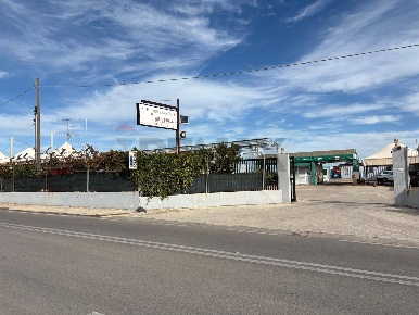 Foto Locale commerciale in Contrada Pietre Nere, Melilli Esso Italiana