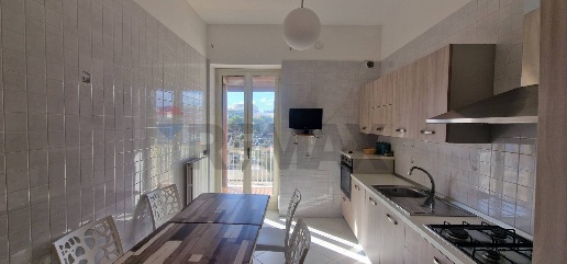 Foto Appartamento in Via Dalmazia 32, Vieste Centro di 94 m² con 4 locali