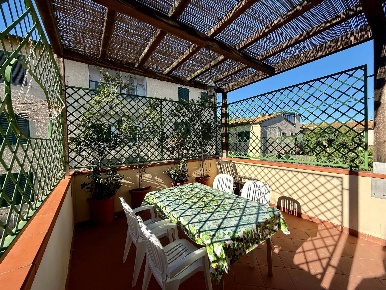Foto Appartamento in Via XXIV Maggio, Magliano in Toscana Centro di 134 m²