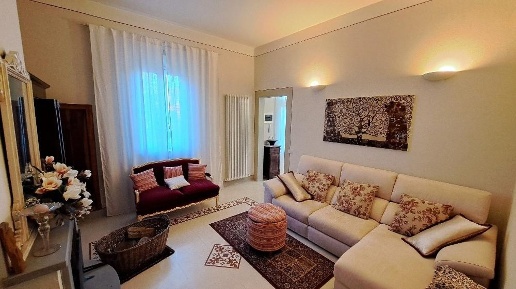 Foto Casa indipendente a Pisa La Vettola di 140 m² con 6 locali in vendita