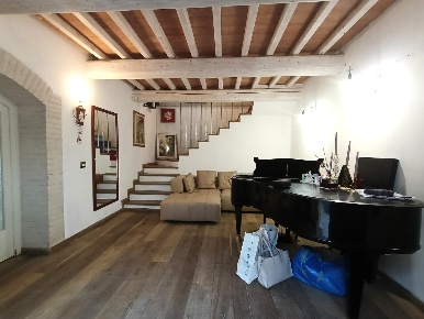 Foto Appartamento a Vinci Sant'ansano di 162 m² con 8 locali in vendita