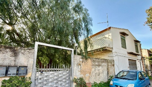 Foto Appartamento a Palermo Partanna di 75 m² con 3 locali in affitto