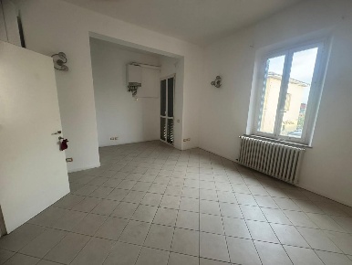 Foto Ufficio a Pontedera Villaggi, Bellaria di 93 m² con 4 locali