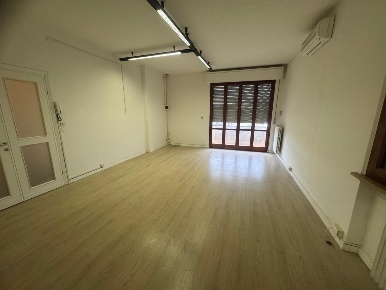 Foto Ufficio a Pontedera Villaggi, Bellaria di 149 m² con 4 locali