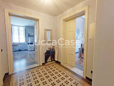 Foto Ufficio a Lucca Pontetetto - Sorbano del Giudice di 20 m² con 1 locali