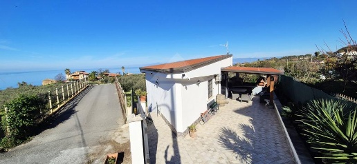 Foto Casa indipendente in Contrada Falco, Vibo Valentia Longobardi di 52 m²