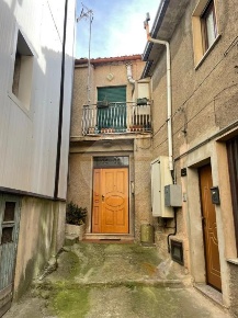 Foto Casa indipendente in Via Castelfidardo, Acri Centro di 164 m²