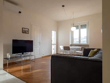 Foto Appartamento in Via Gassendi 2, Milano Certosa di 90 m² con 3 locali