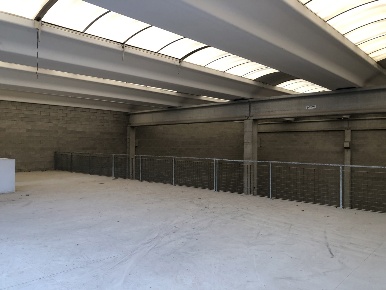 Foto Capannone industriale in Via Monza 107, Gessate di 826 m² con 2 locali