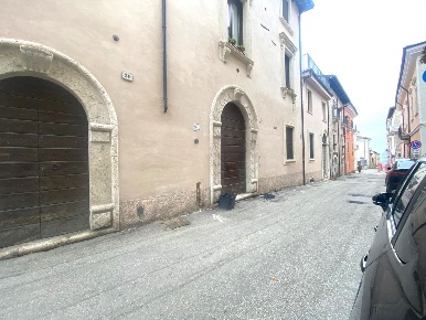 Foto Appartamento in Via Garibaldi 52, L'Aquila Duomo - Fontana Luminosa