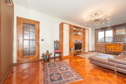 Foto Appartamento in Via F.lli Macario 62/3, Rivoli di 93 m² con 4 locali