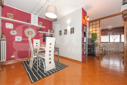 Foto Appartamento in Via Fratelli Macario 66/3, Rivoli di 78 m² in vendita