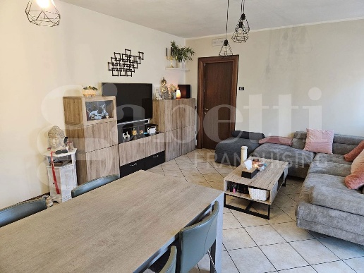 appartamento in vendita a Codevigo in zona Rosara