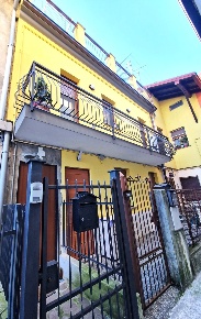 Foto Appartamento in san rocco, Calolziocorte Centro di 94 m² con 3 locali