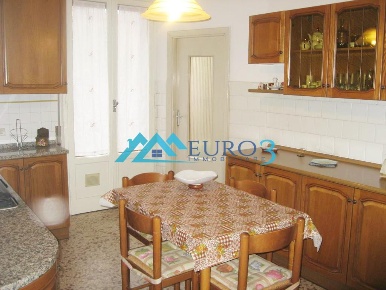 Foto Appartamento in VIA AUGUSTO MURRI, Ascoli Piceno di 94 m² con 5 locali